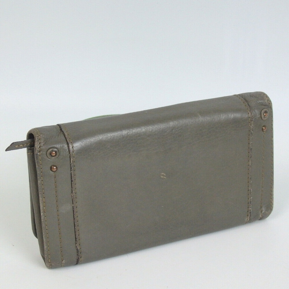 TRADED Chloe Paddington Leather gold lock wallet - Picture 2 of 8
